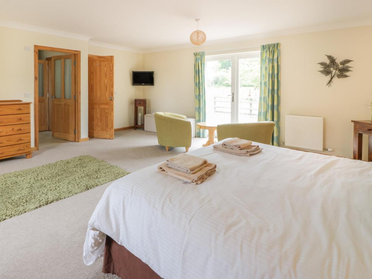 Lon Cottage Clunie Luaran gambar